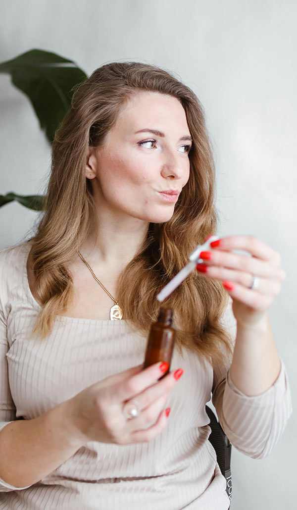 Patient taking CBD oil for anxiety treatment