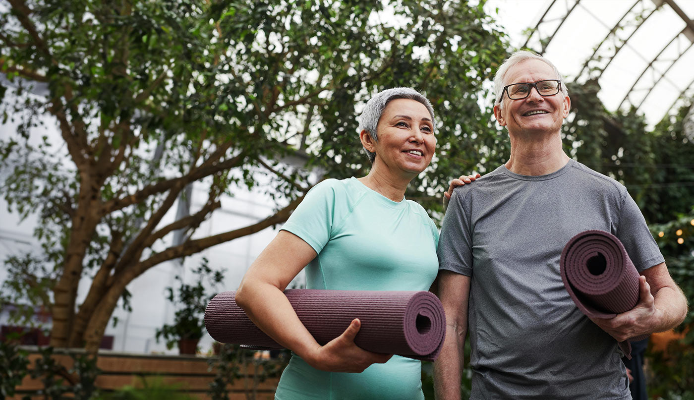 Two older people who suffer from nerve pain